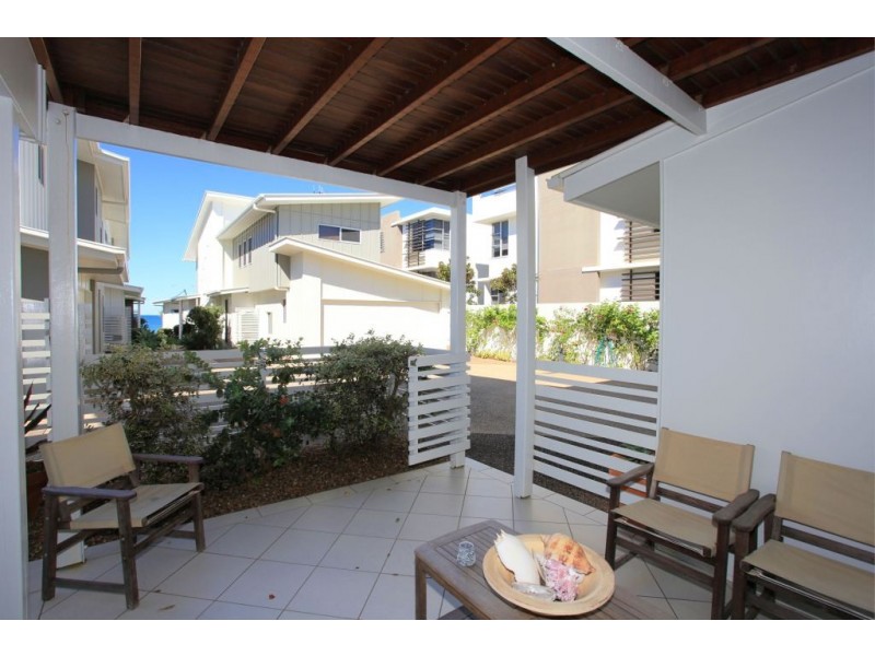 Villa 1, /98 Miller Street, Bargara QLD 4670