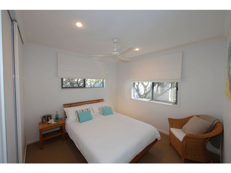 Villa 1, /98 Miller Street, Bargara QLD 4670