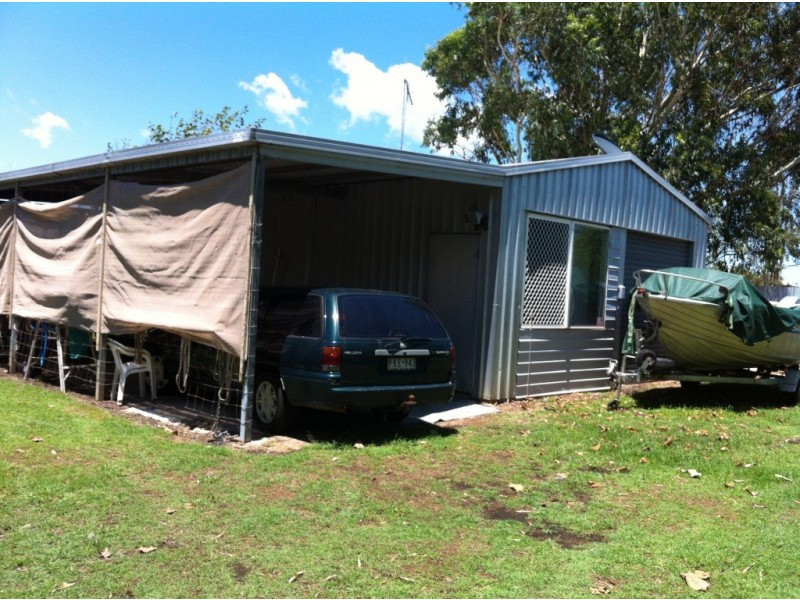 25 Rifle Range Road, Innes Park QLD 4670