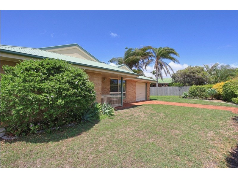68  Shoreline Crescent, Bargara QLD 4670