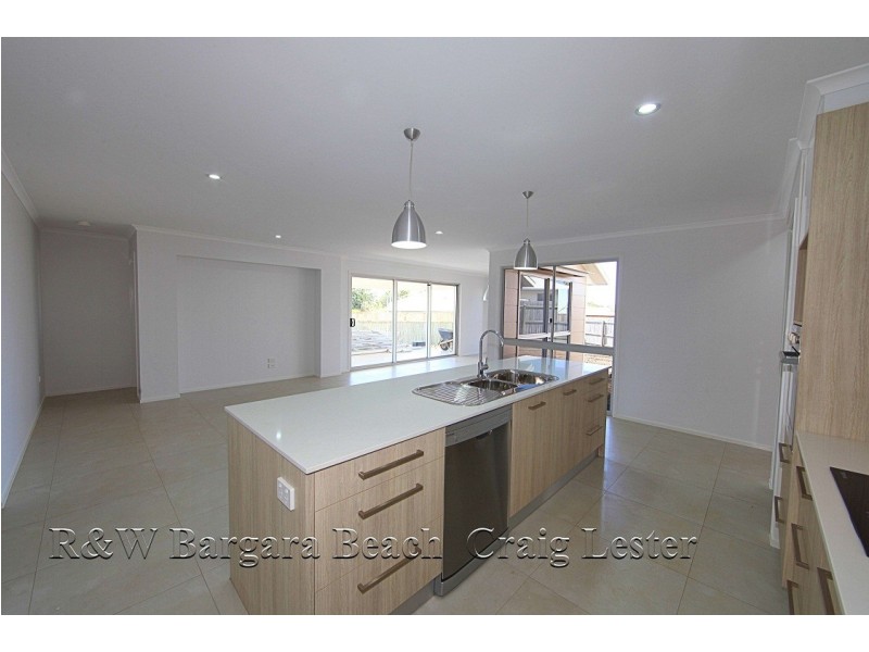 10 Hillcrest Court, Bargara QLD 4670