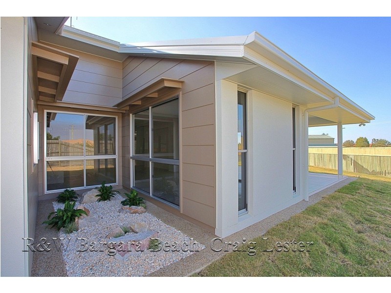 10 Hillcrest Court, Bargara QLD 4670