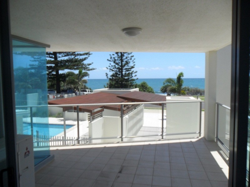 Unit 11,Dwell 107 Esplanade, Bargara QLD 4670