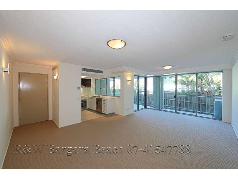 Unit 6,Dwell 107 Esplanade, Bargara QLD 4670