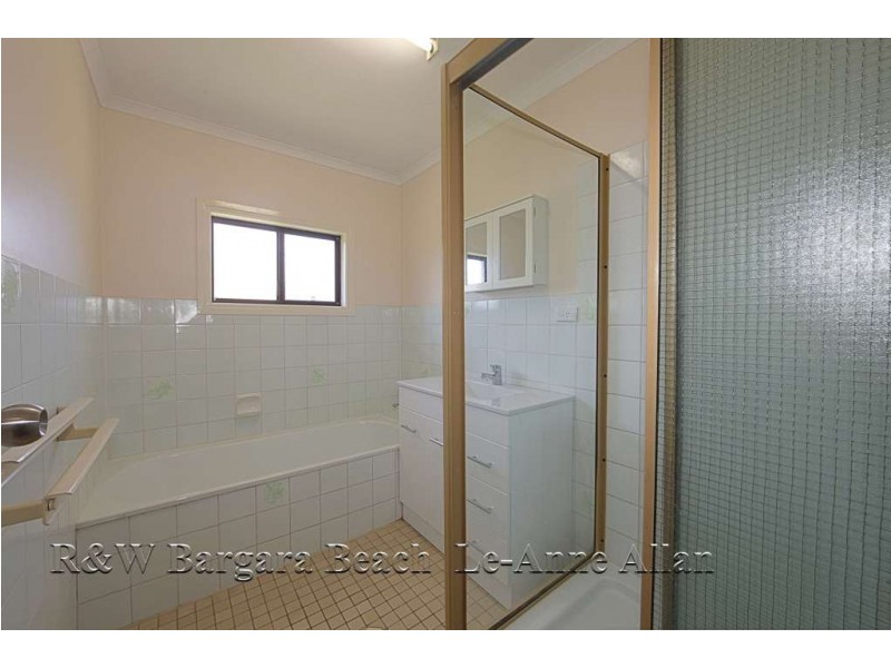 8 Leddy Crescent, Bargara QLD 4670