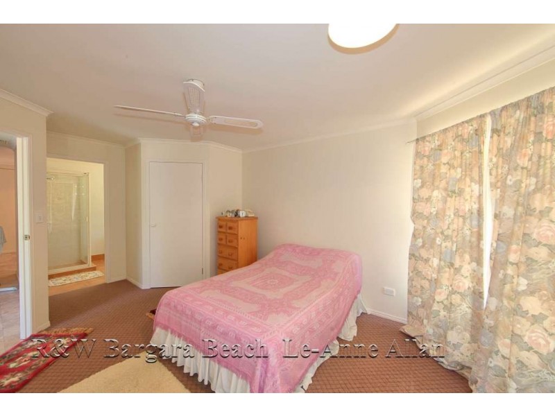 298 Sylvan Drive, Moore Park Beach QLD 4670