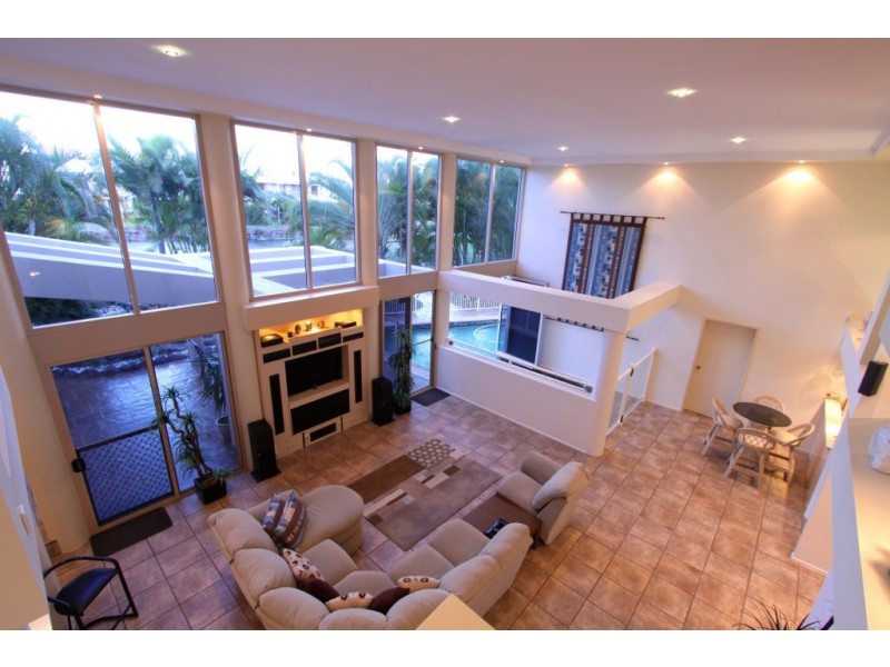 8 Lakeside Close, Bargara QLD 4670