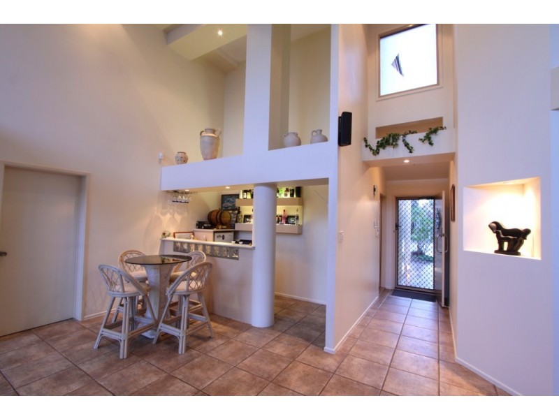 8 Lakeside Close, Bargara QLD 4670