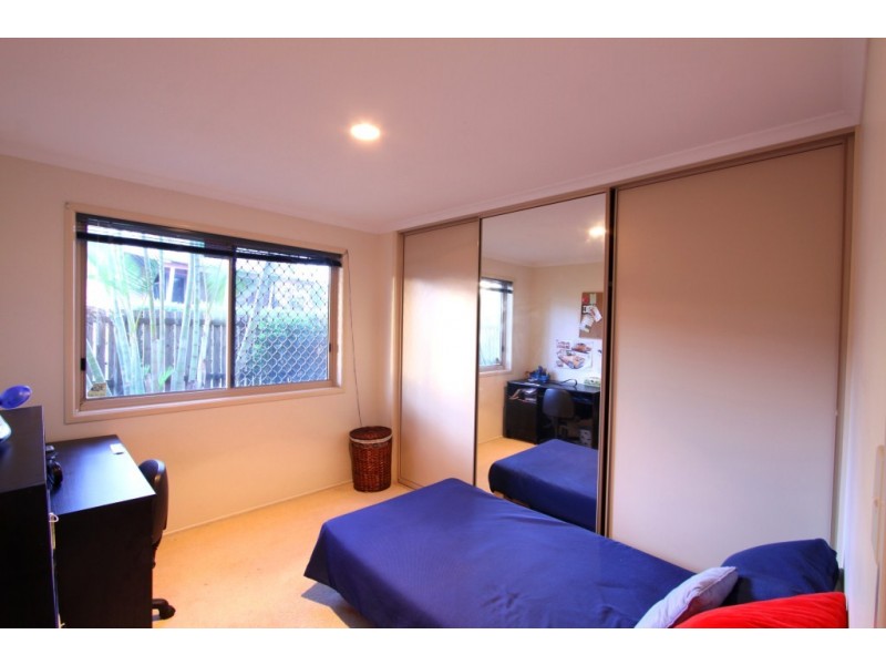 8 Lakeside Close, Bargara QLD 4670