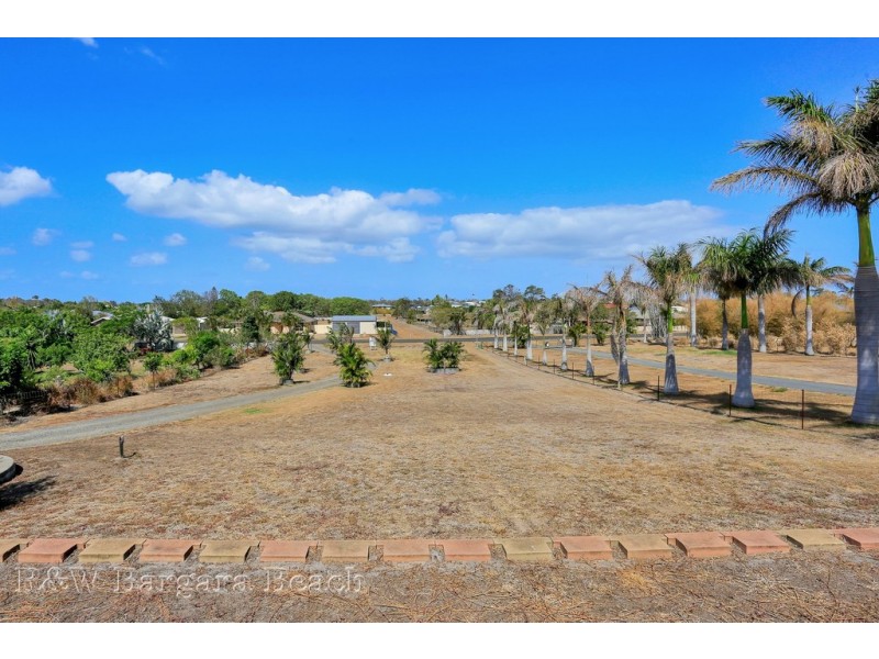 40 Spinnaker Boulevard, Innes Park QLD 4670