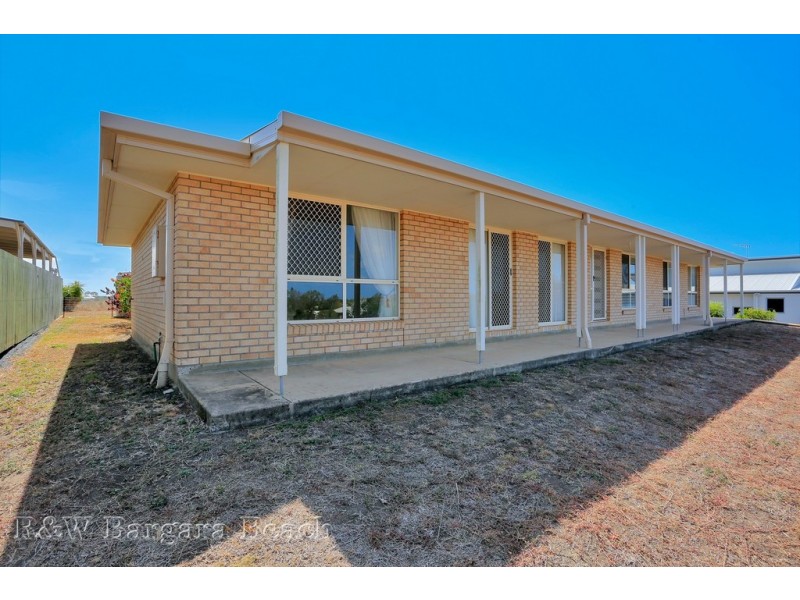 40 Spinnaker Boulevard, Innes Park QLD 4670