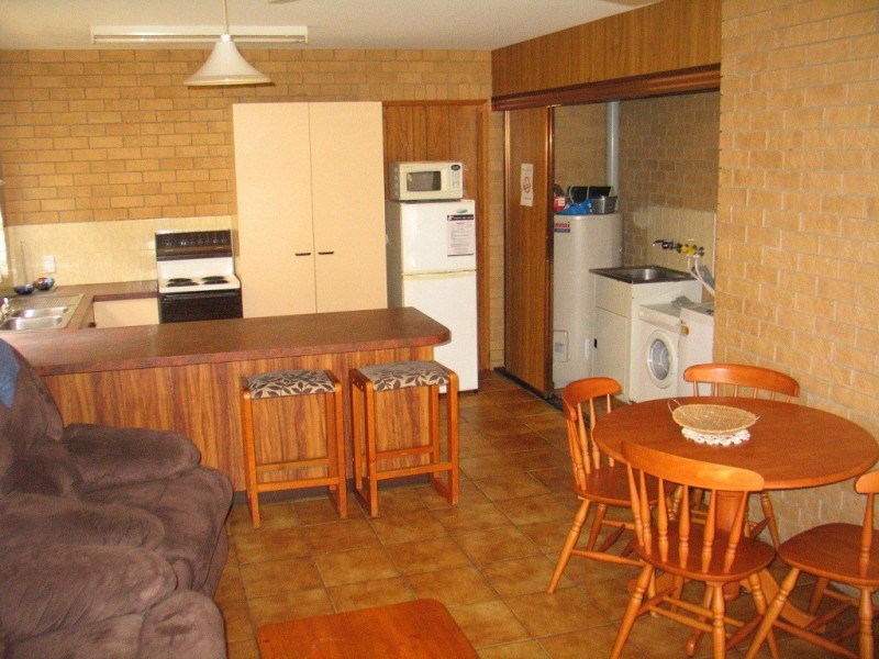 Unit 3/35 Miller, Bargara QLD 4670