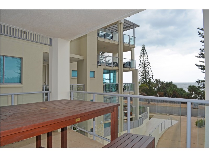 Unit 13, Dwell, 107 Esplanade, Bargara QLD 4670