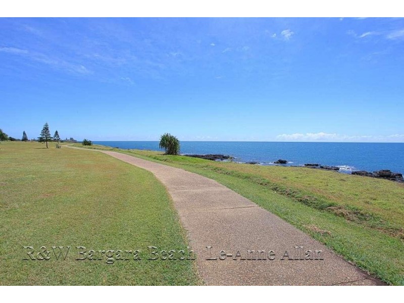 10-12 Selmar Place, Turtle Cove, Innes Park QLD 4670