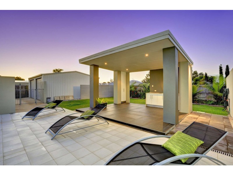 12 Aquarius Drive, Bargara QLD 4670