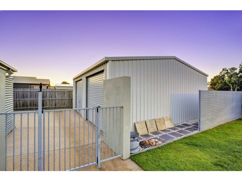 12 Aquarius Drive, Bargara QLD 4670