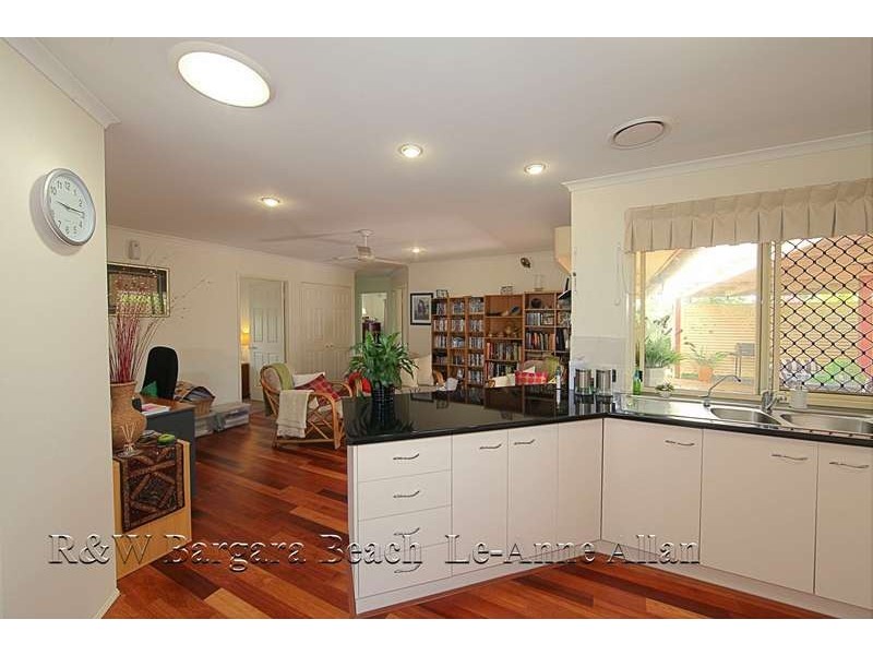 14 Woodglen Close, Bargara QLD 4670