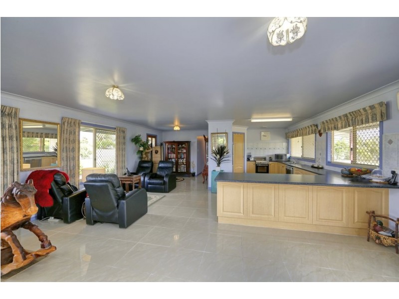 4 Kathleen Drive, Innes Park QLD 4670