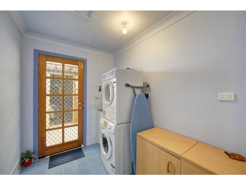 4 Kathleen Drive, Innes Park QLD 4670