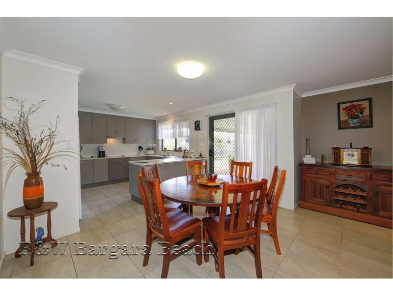 7 Wearing Road, Bargara QLD 4670