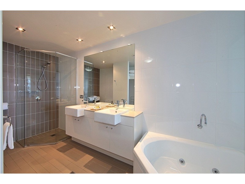 U304 Manta 95 Esplanade, Bargara QLD 4670