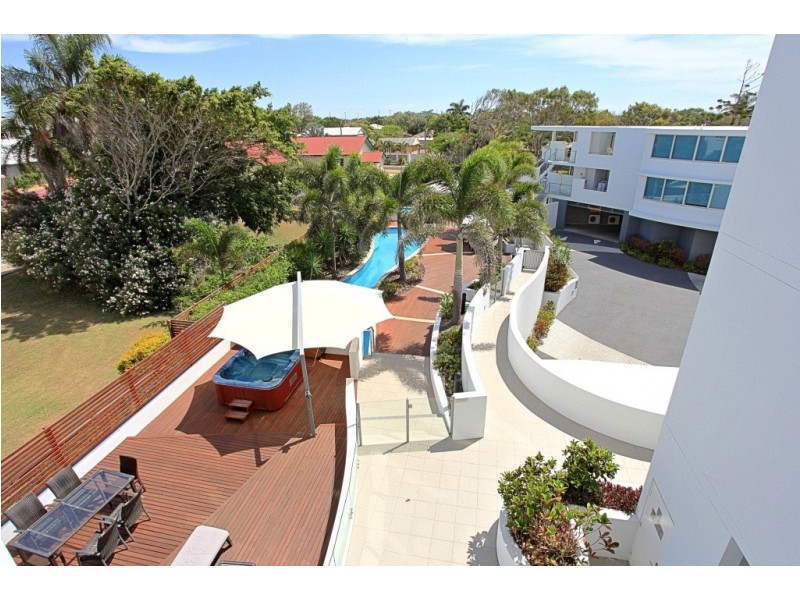 U304 Manta 95 Esplanade, Bargara QLD 4670