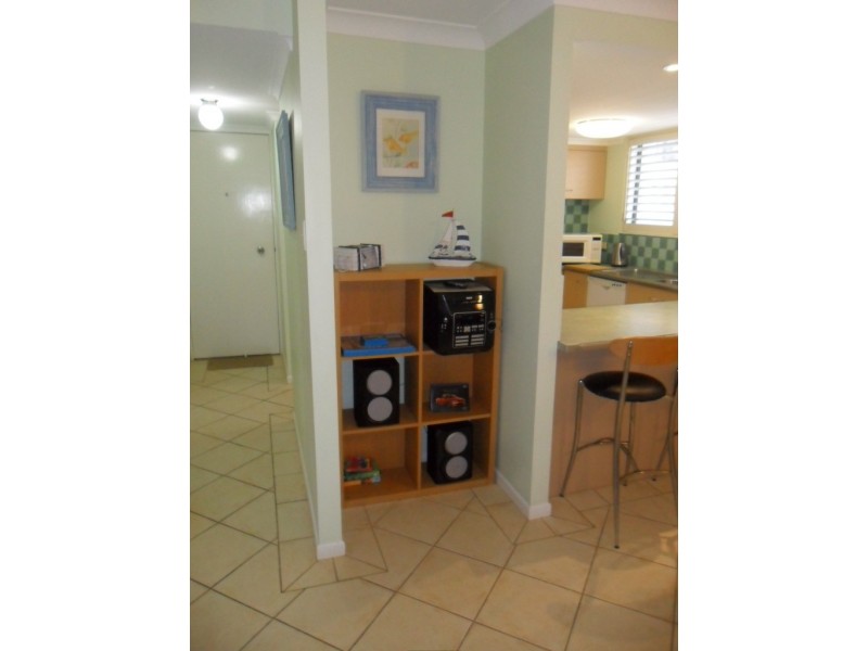 Unit 2, Sandarra,41 Esplanade,, Bargara QLD 4670