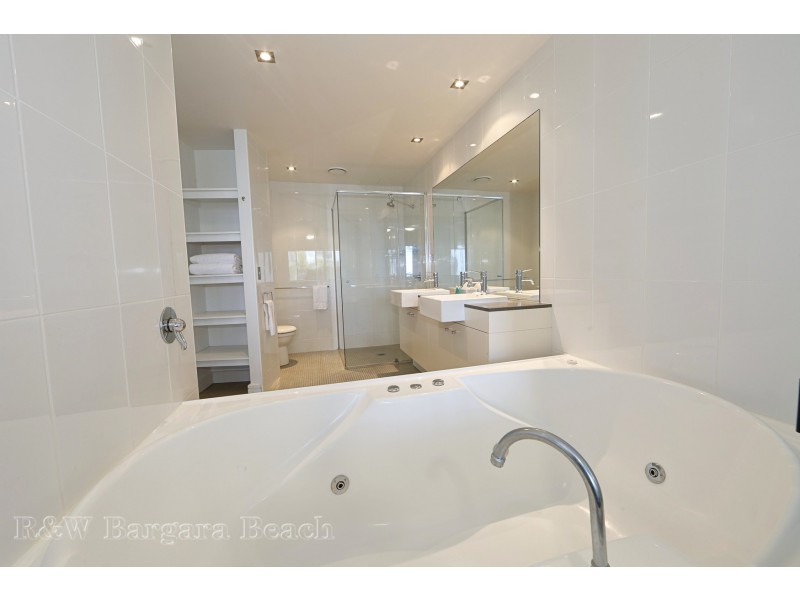 204/83 Esplanade, Bargara QLD 4670