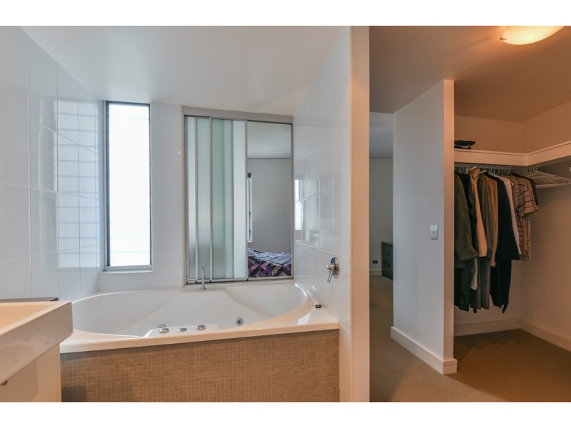 401/83 Esplanade, Bargara QLD 4670