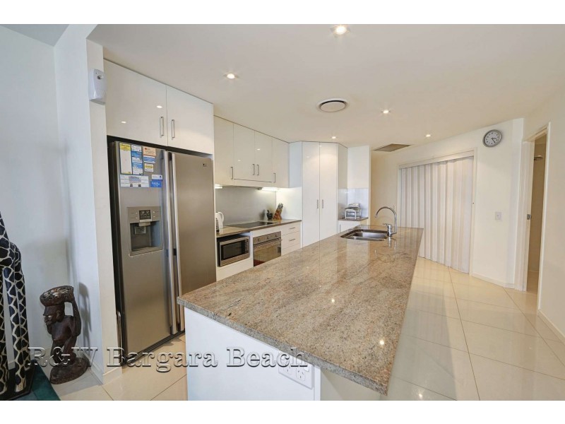 Unit 4, La Madalena, 15 Esplanade, Bargara QLD 4670