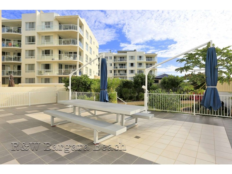 Unit 4, La Madalena, 15 Esplanade, Bargara QLD 4670