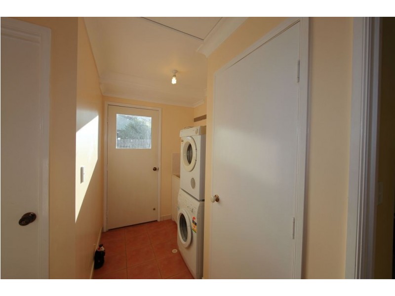 8 Poinciana Drive, Innes Park QLD 4670