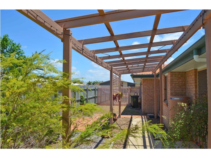 6 Elkington Avenue, Bargara QLD 4670