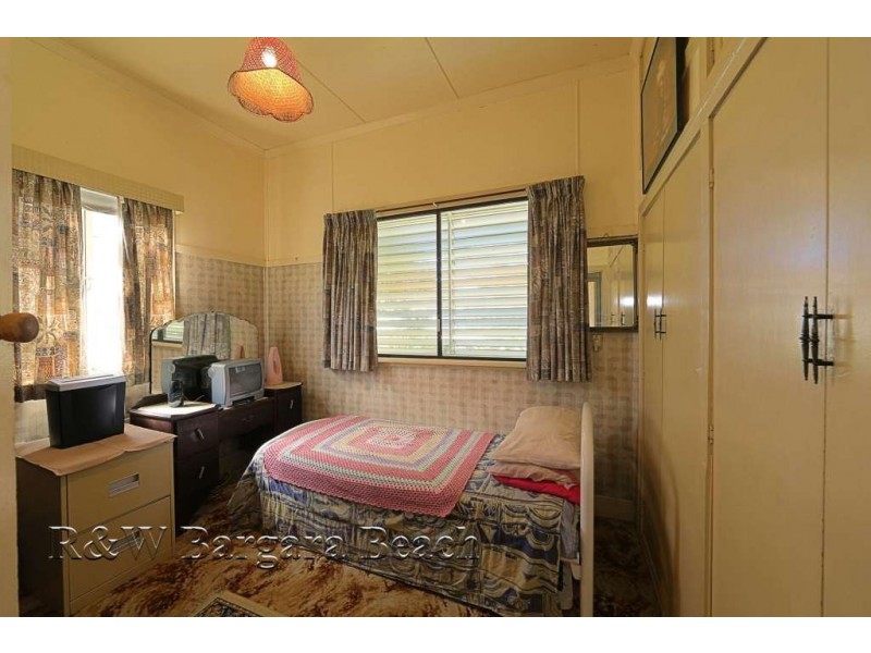 17 Steffensen St, Svensson Heights QLD 4670