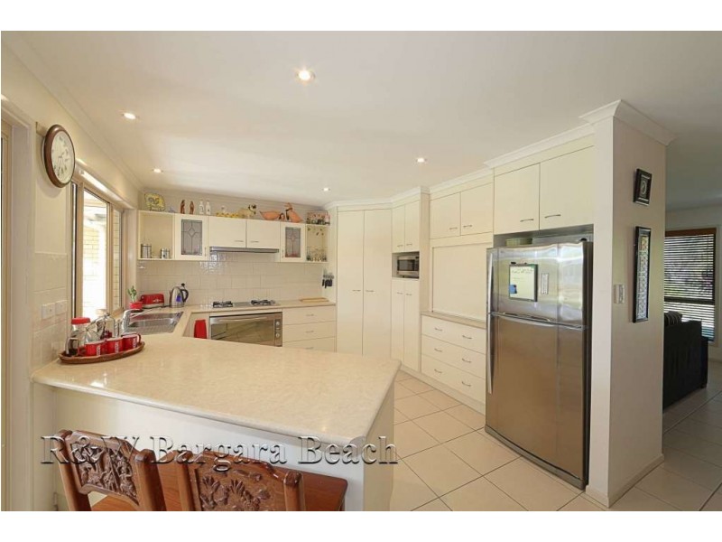 8 Tara Street, Innes Park QLD 4670