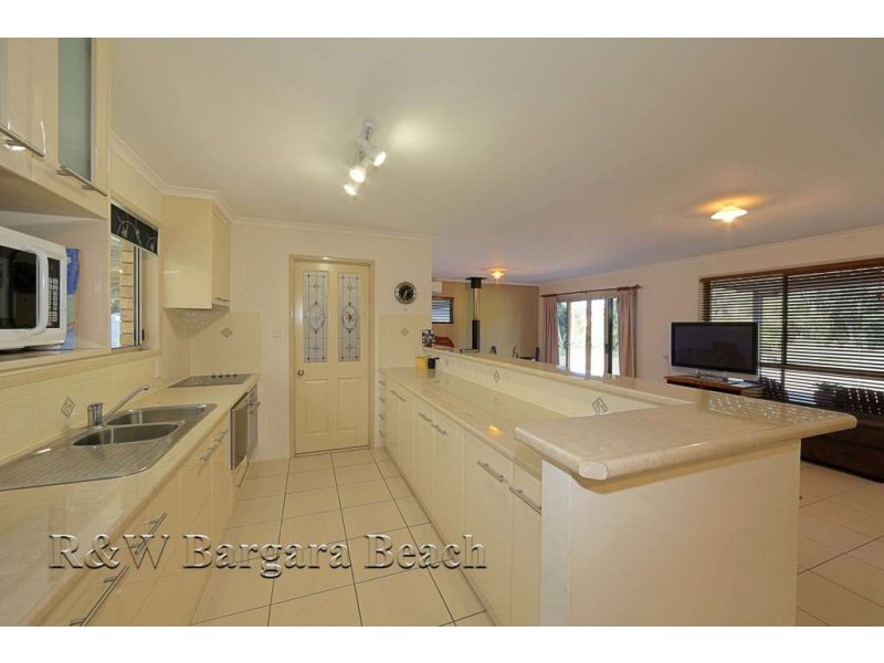 8 Tara Street, Innes Park QLD 4670