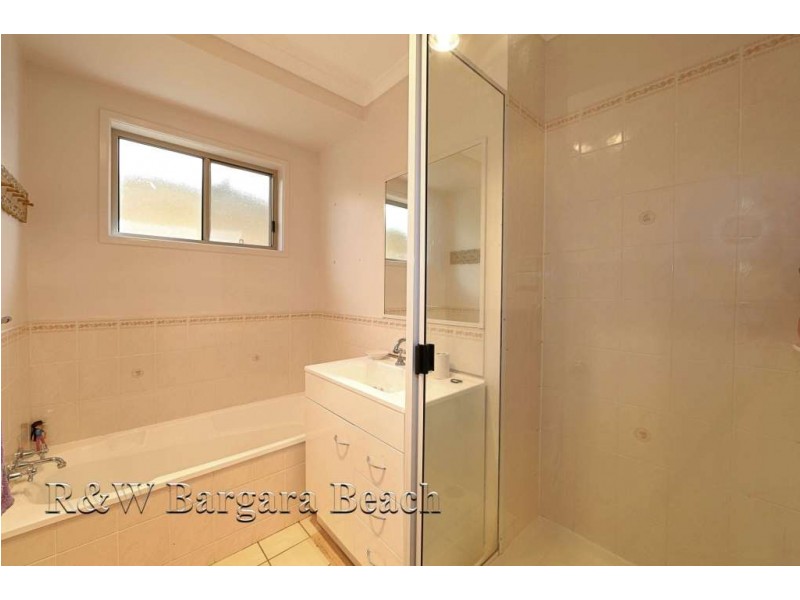 8 Tara Street, Innes Park QLD 4670