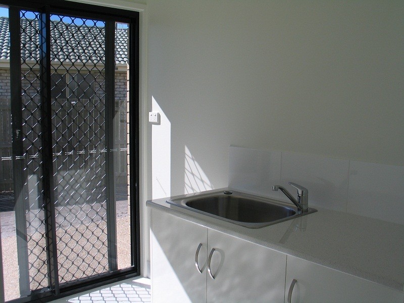 8 Landsborough Street, Bargara QLD 4670