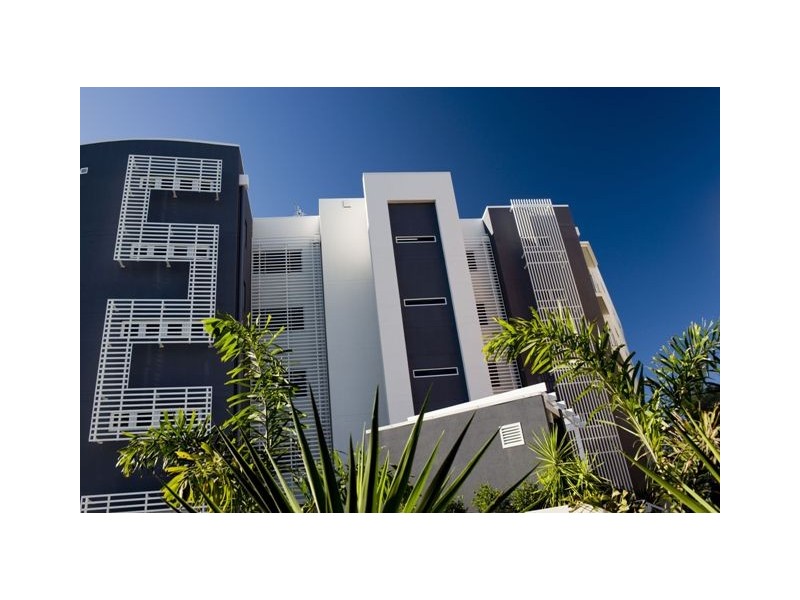 Unit 203, Silverpoint, 47 Esplanade, Bargara QLD 4670