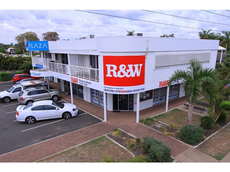 Unit 4, Coral Coast Plaza, 20 Bauer Street, Bargara QLD 4670