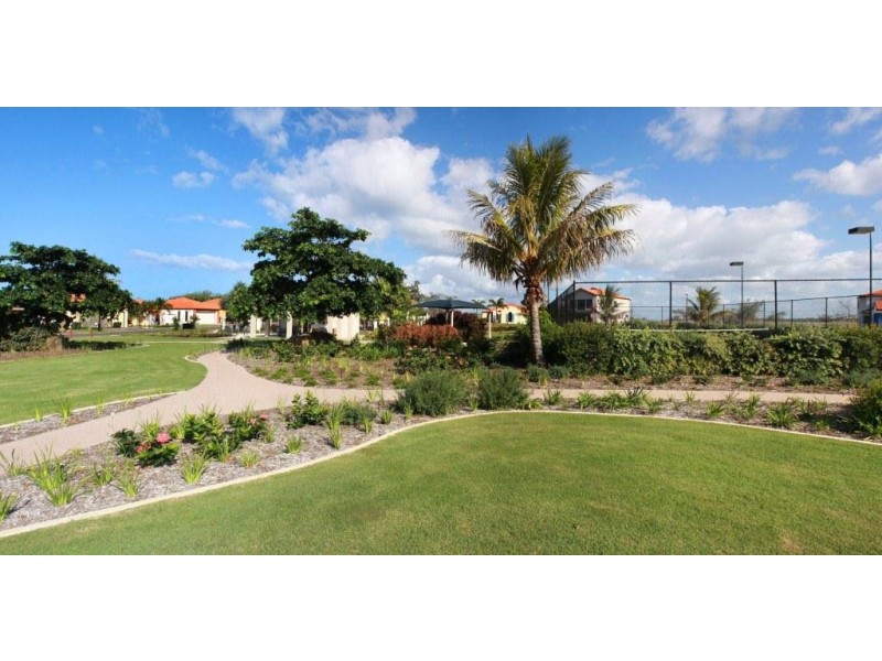 3 Chantelle Circuit, Coral Cove QLD 4670