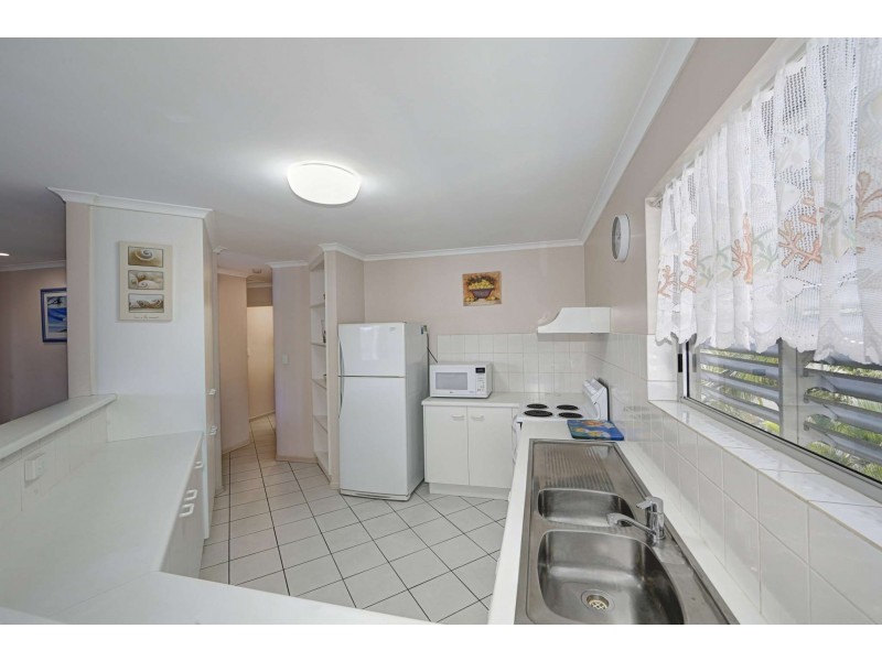 Unit 1 20 Bauer Street, Bargara QLD 4670