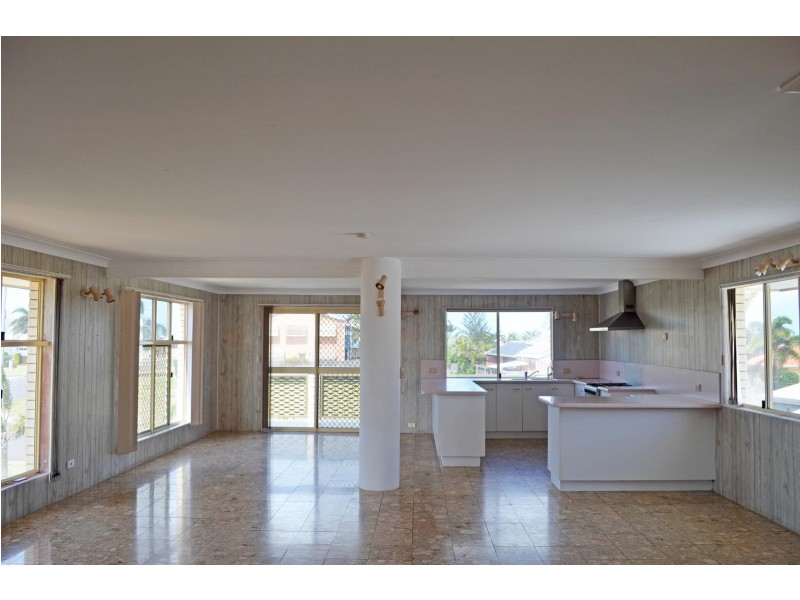 14 Aqualine Court, Bargara QLD 4670