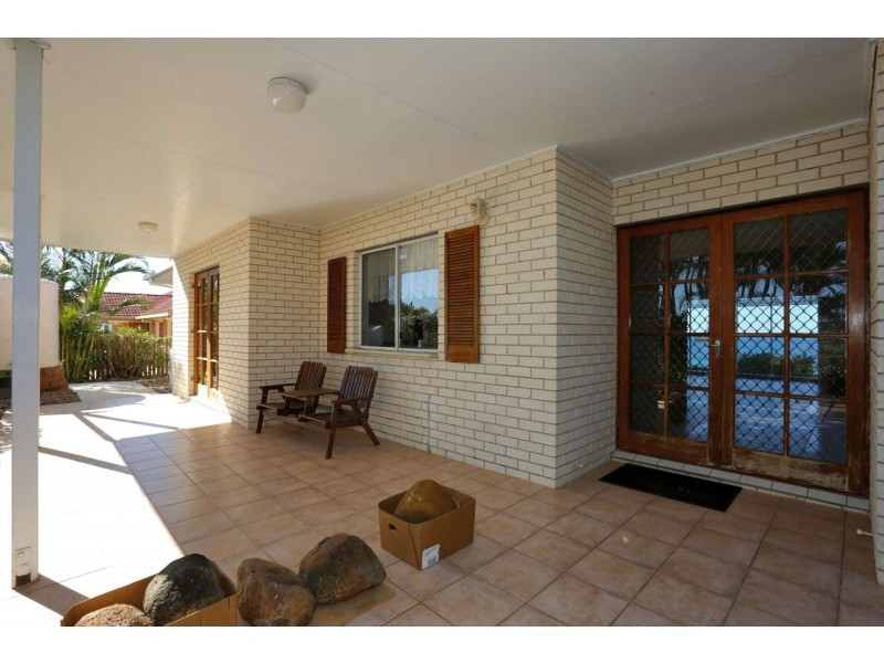 48 Barolin Esplanade, Coral Cove QLD 4670