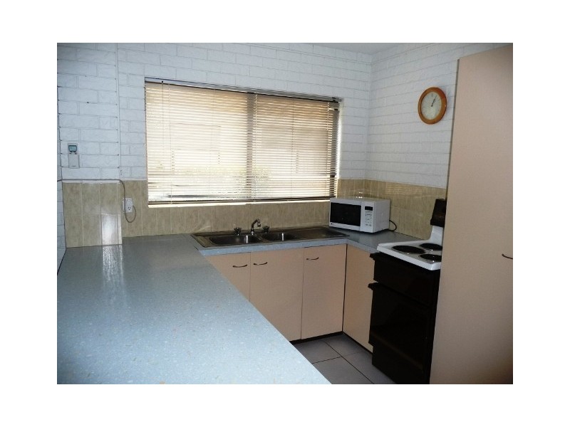Unit 9, Oceanshores, 35 Miller Street,, Bargara QLD 4670