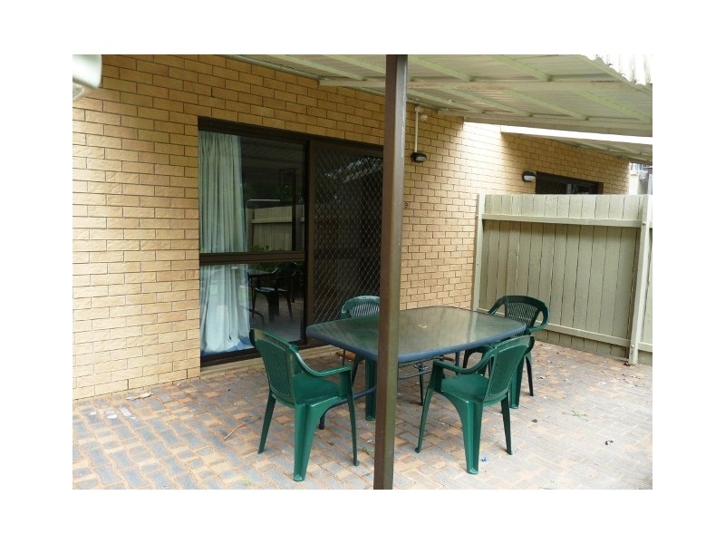Unit 9, Oceanshores, 35 Miller Street,, Bargara QLD 4670