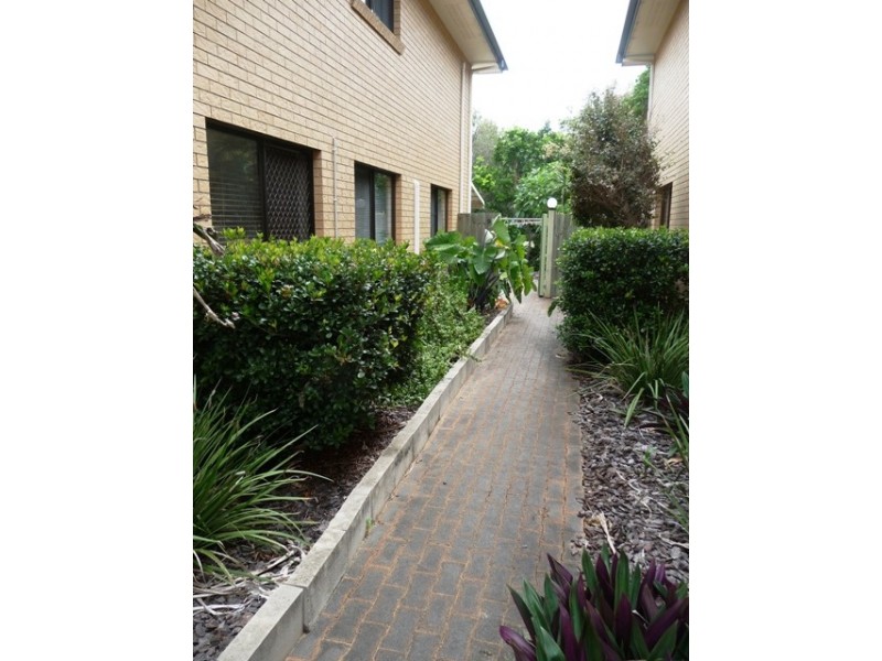 Unit 9, Oceanshores, 35 Miller Street,, Bargara QLD 4670