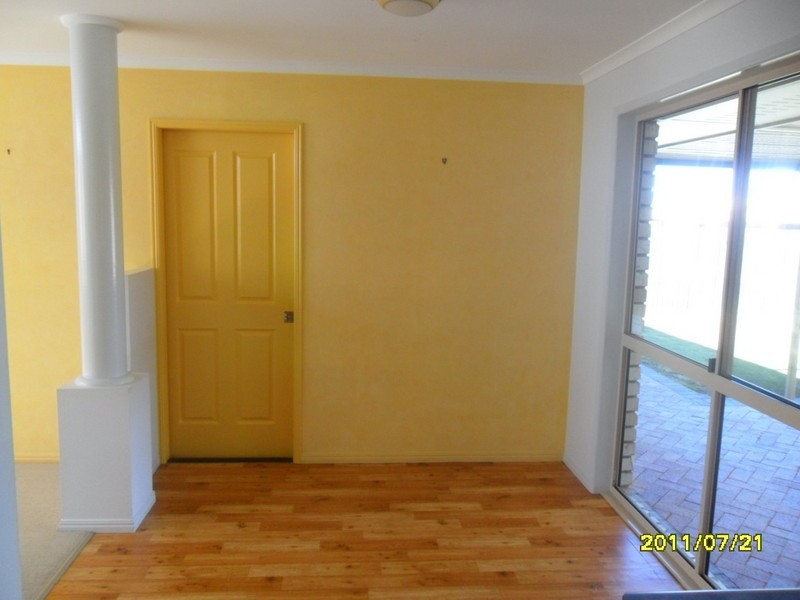 13 Peggy Drive, Coral Cove QLD 4670