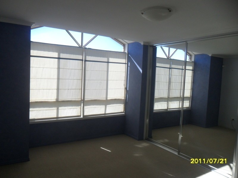 13 Peggy Drive, Coral Cove QLD 4670