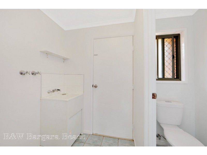 18 Moore Street, Elliott Heads QLD 4670